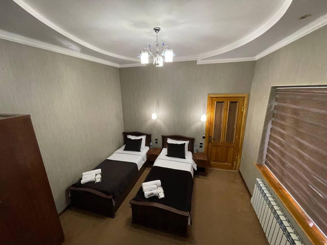 "S E A S O N S" Apartman Szamarkand Kültér fotó