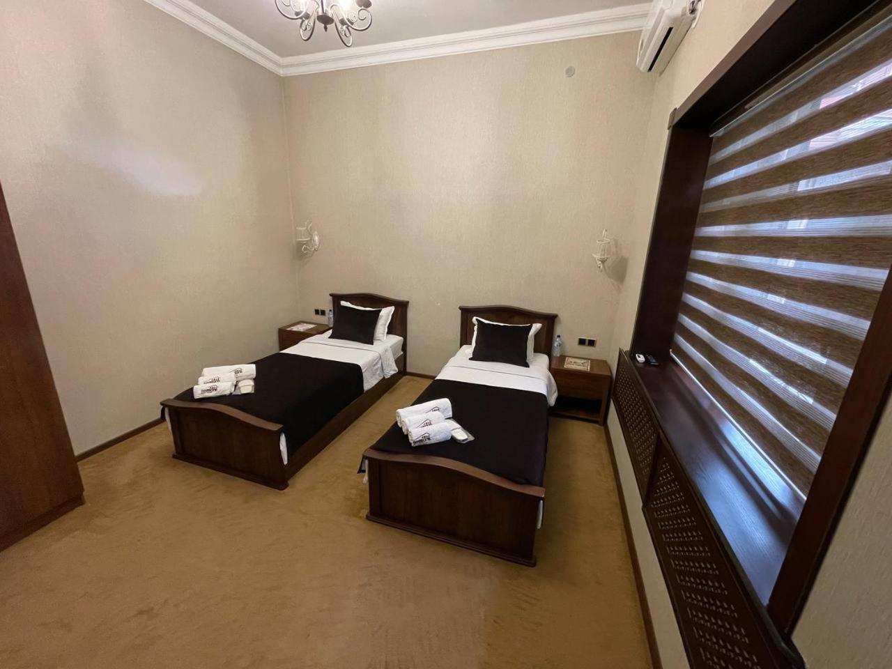 "S E A S O N S" Apartman Szamarkand Kültér fotó